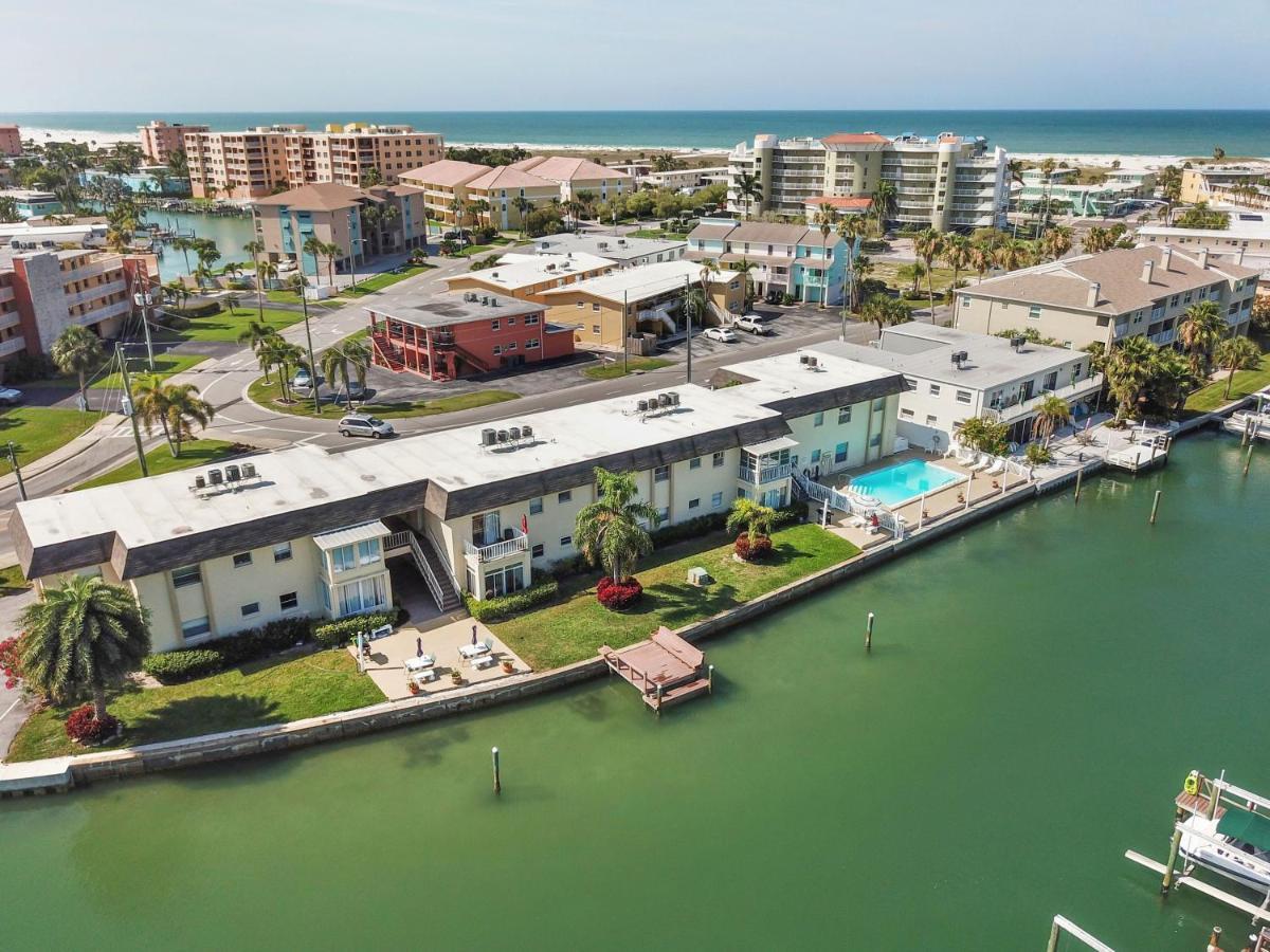 Funshine Pointe Capri Apartment St. Pete Beach Exterior photo