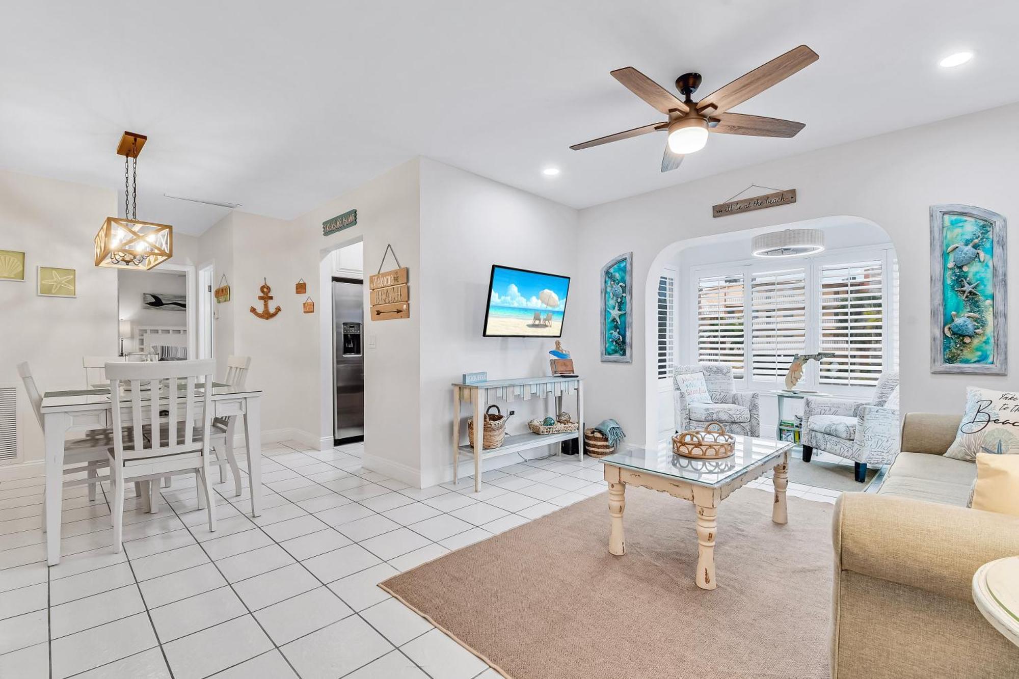 Funshine Pointe Capri Apartment St. Pete Beach Exterior photo